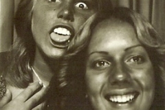 family_1977_002e