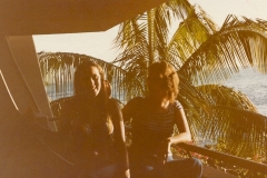 family_1977_007f